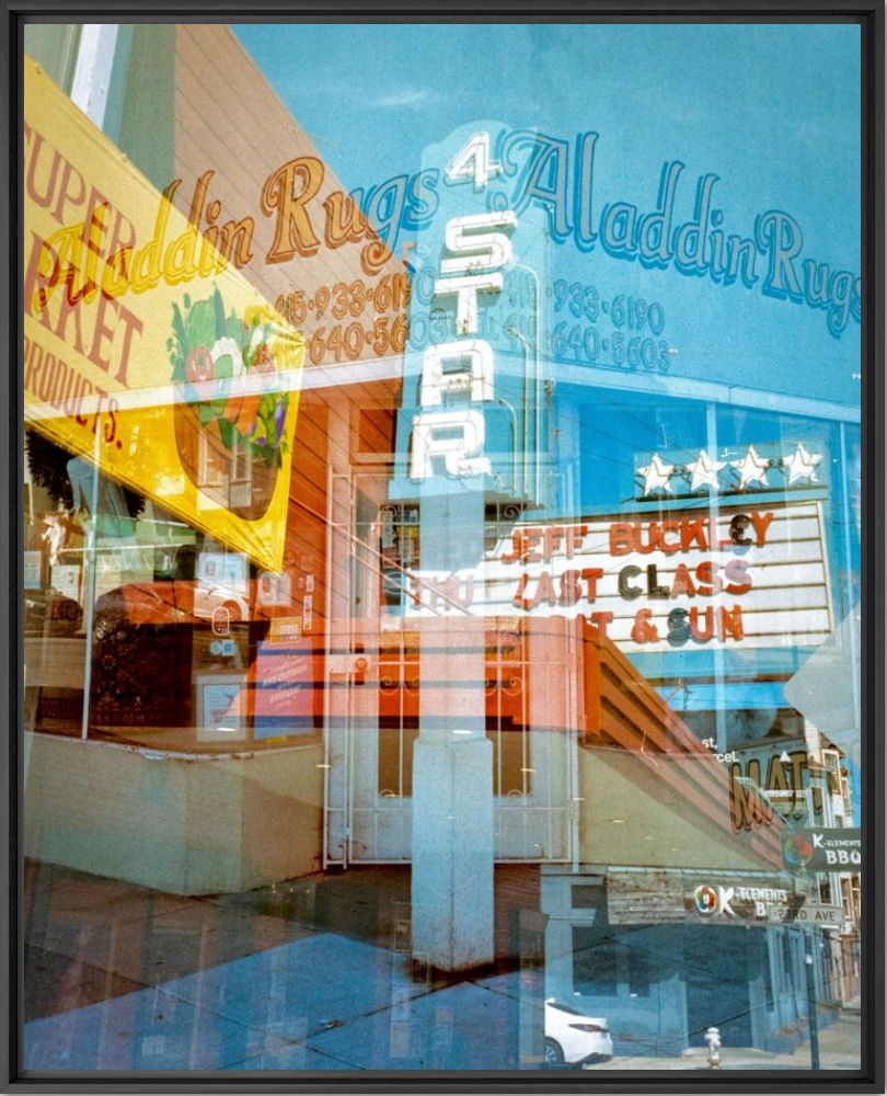 Fading corners - August Arena - Photograph