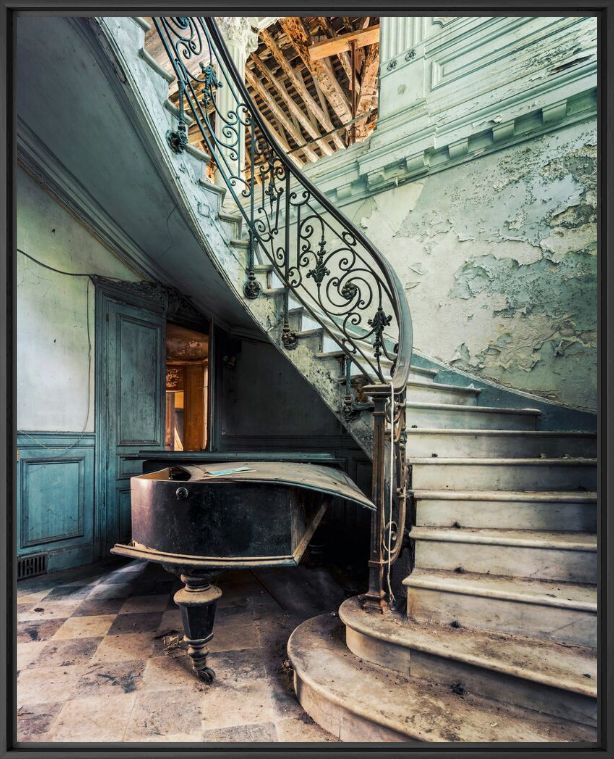 VERTICALITE LA VILLE BECARRE FRANCE - AURELIEN VILLETTE - Photograph