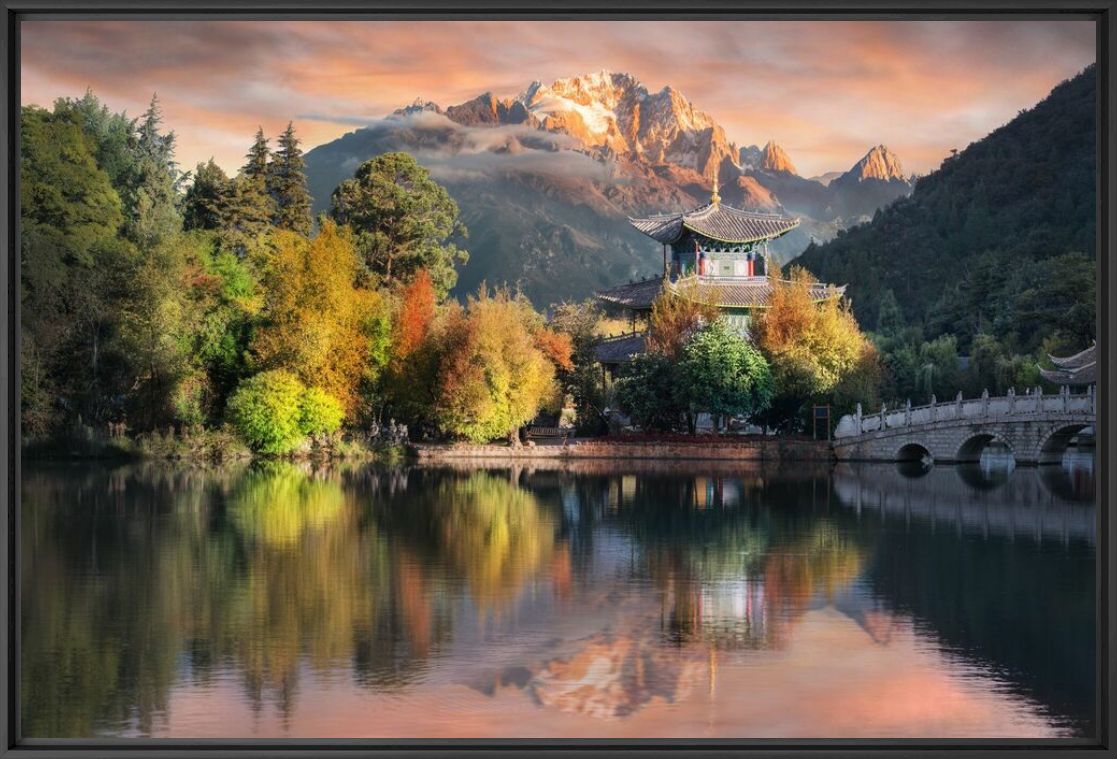 Lijiang in Autumn - DANIEL METZ - Photograph