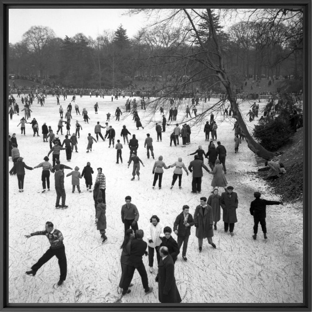 Patinoire sur le lac Daumesnil -  GAMMA RAPHO - Photographie