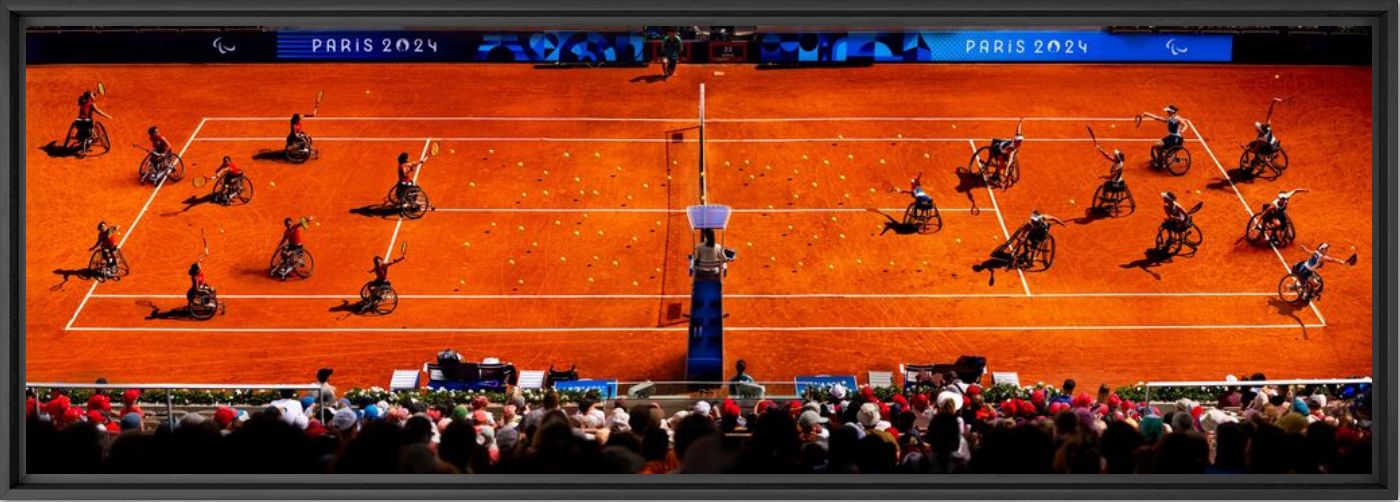 Back and forth  - Geoff Lowe - Photograph