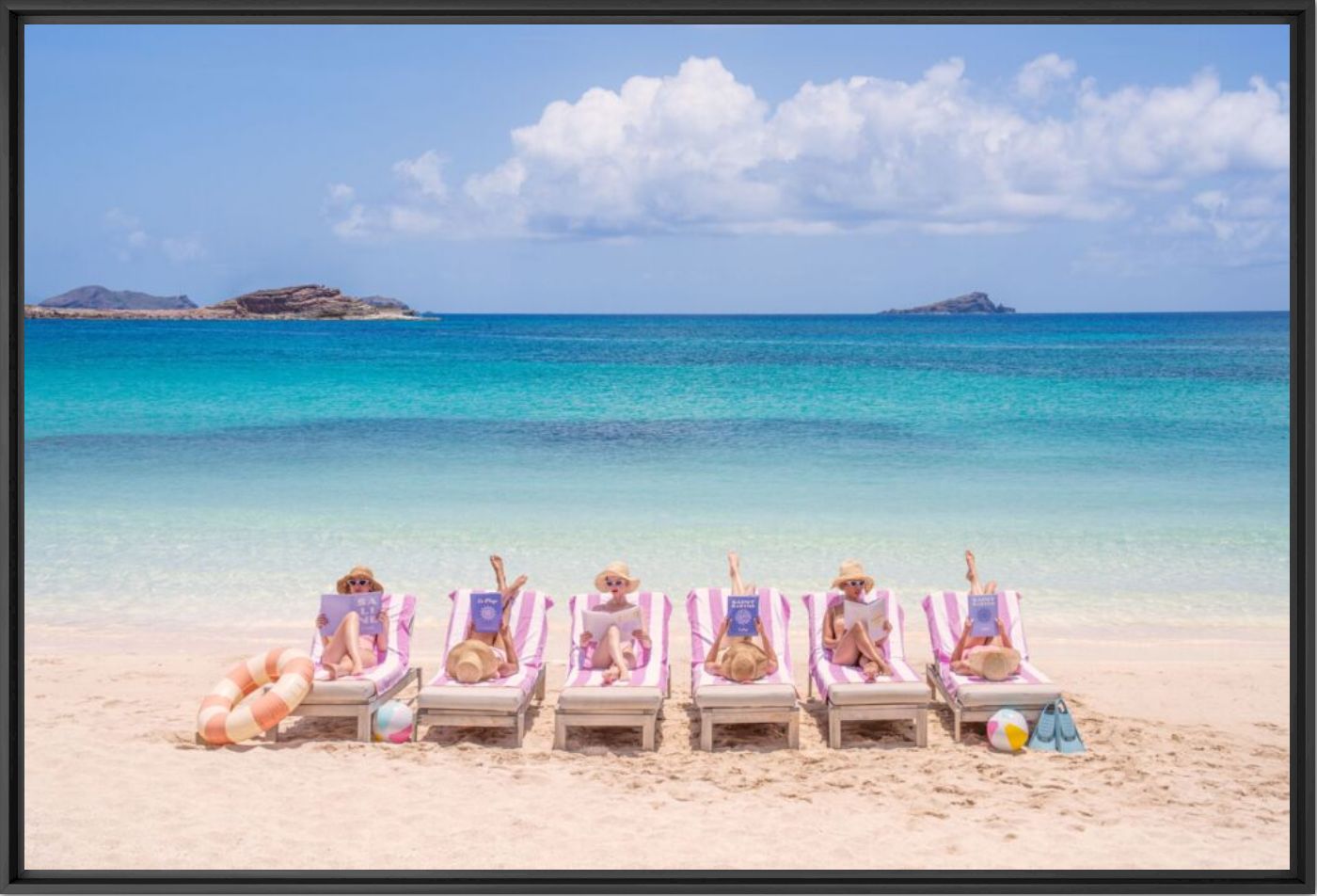 A la plage St Barths - Gray Malin - Photograph