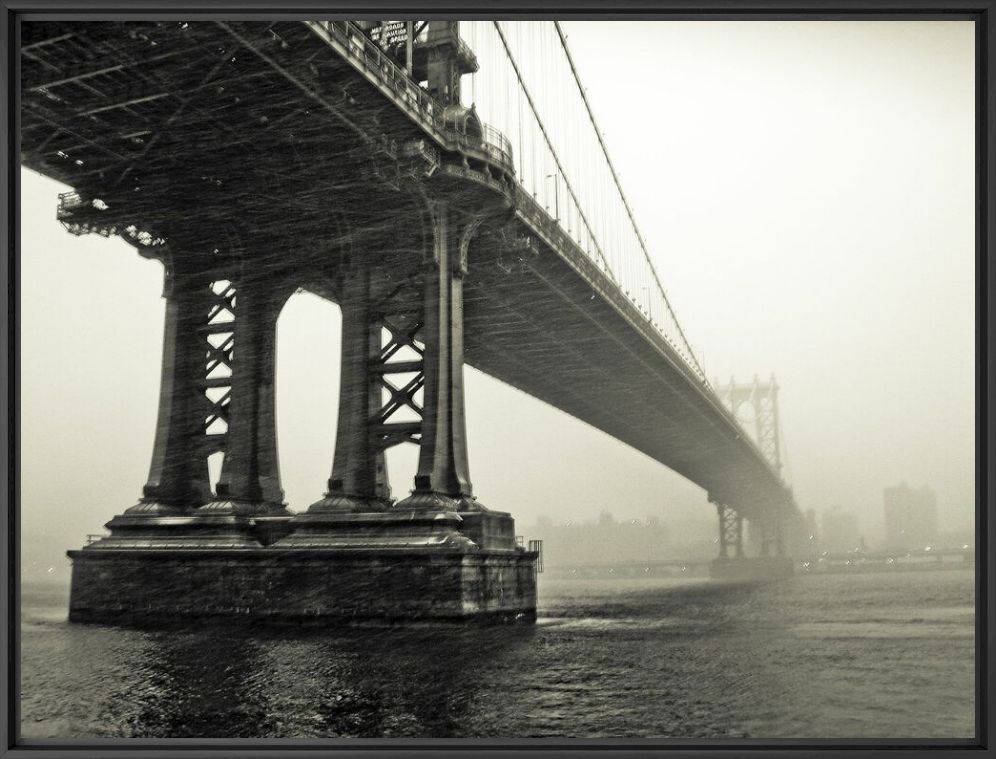Manhattan Bridge dans la brume - GUILLAUME GAUDET - Photograph