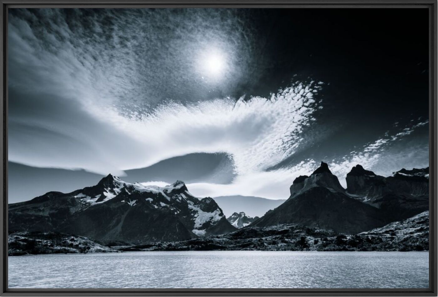 Clouds of Patagonia - JAKUB POLOMSKI - Fotograf&iacute;a