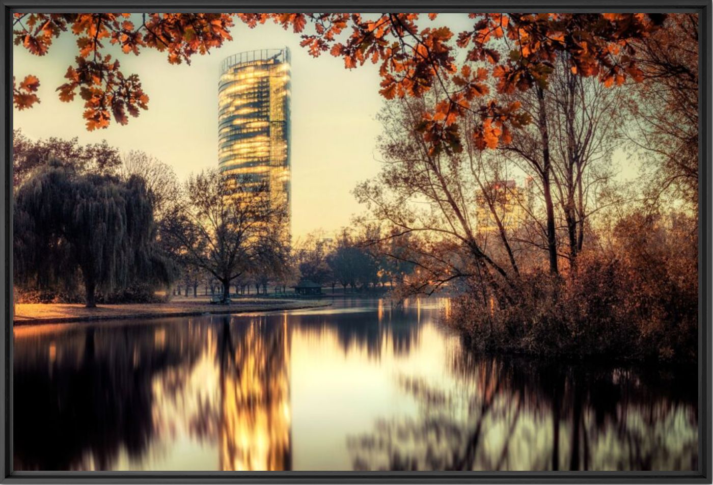 Posttower 2 - J&ouml;rg Wanderer - Photographie