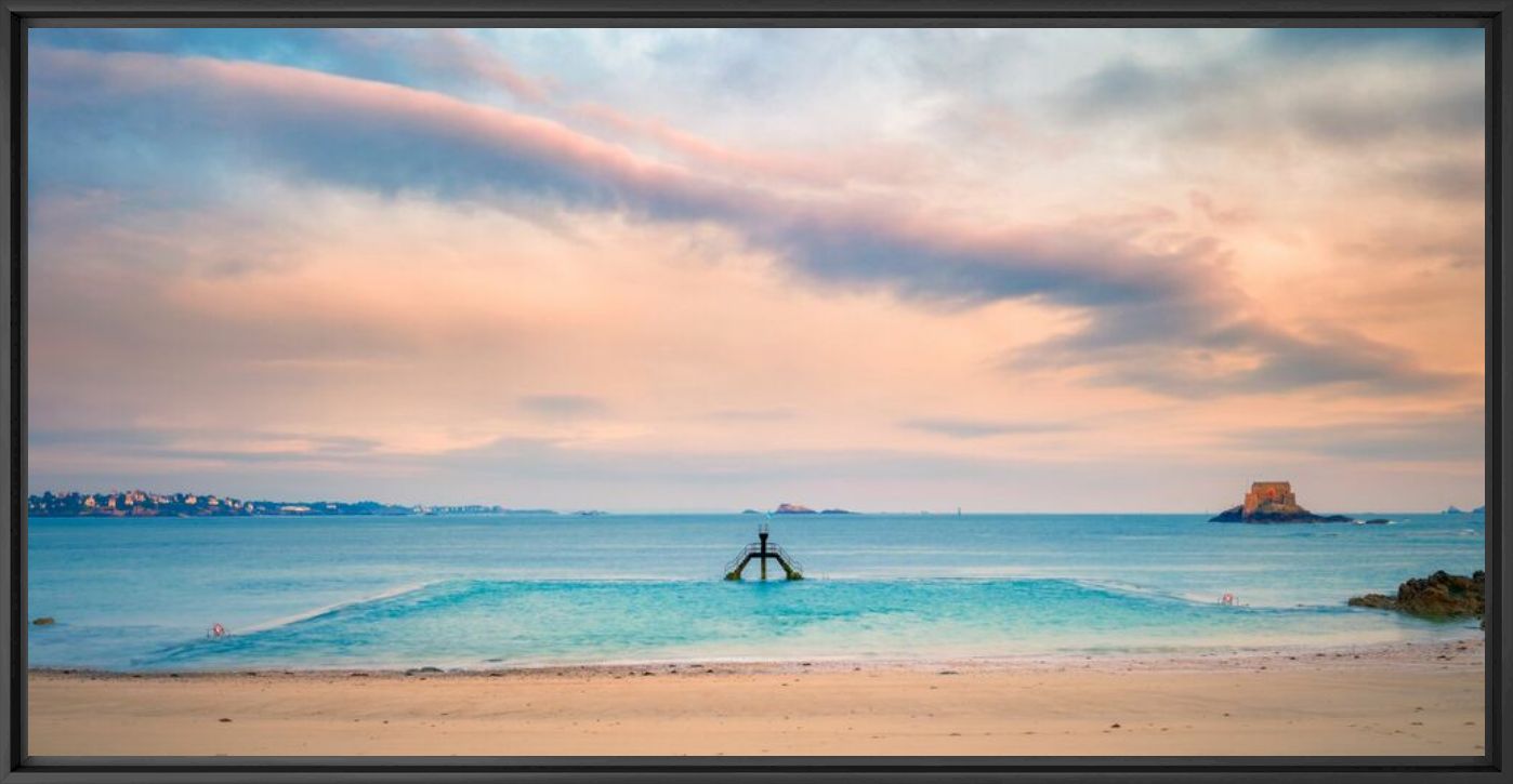 A NEW DAY IN ST MALO - JULES VALENTIN - Fotograf&iacute;a