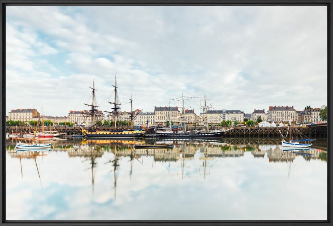 L HERMIONE ET LE BELEM - JULES VALENTIN - Photographie