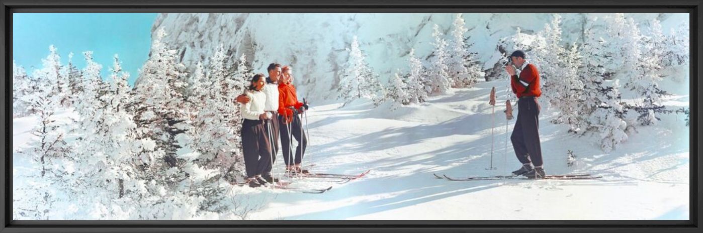 SKIERS TAKING SNAPSHOTS VERMONT 1951 - KODAK COLORAMA DISPLAY COLLECTION - GEORGE WATERS AND PETER GALES - Photographie