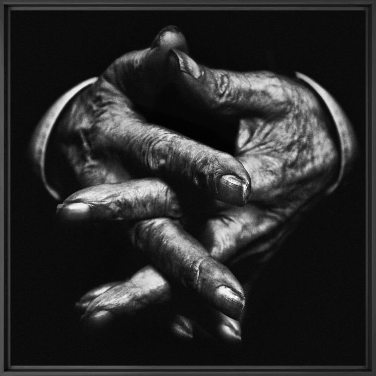 Hands V - LEE JEFFRIES - Fotografie