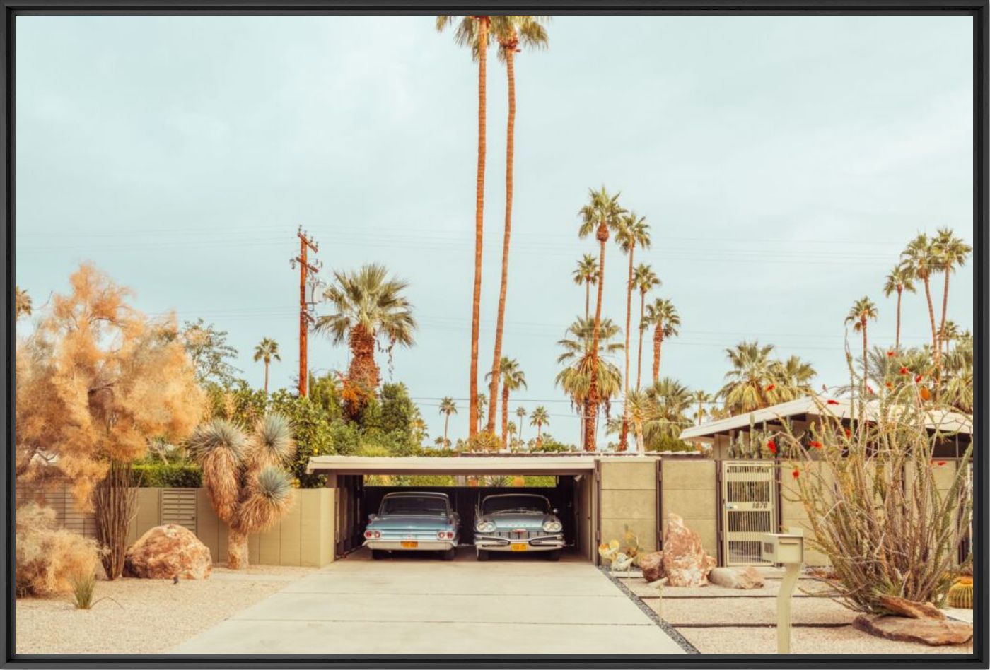 Desert time capsule - LUDWIG FAVRE - Photograph