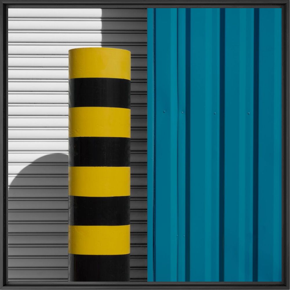 Blue and yellow - Masakichi  - Photograph
