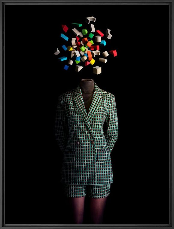 CECI N EST PAS UNE TETE DE PIECES COLOREES - MIGUEL VALLINAS - Photograph