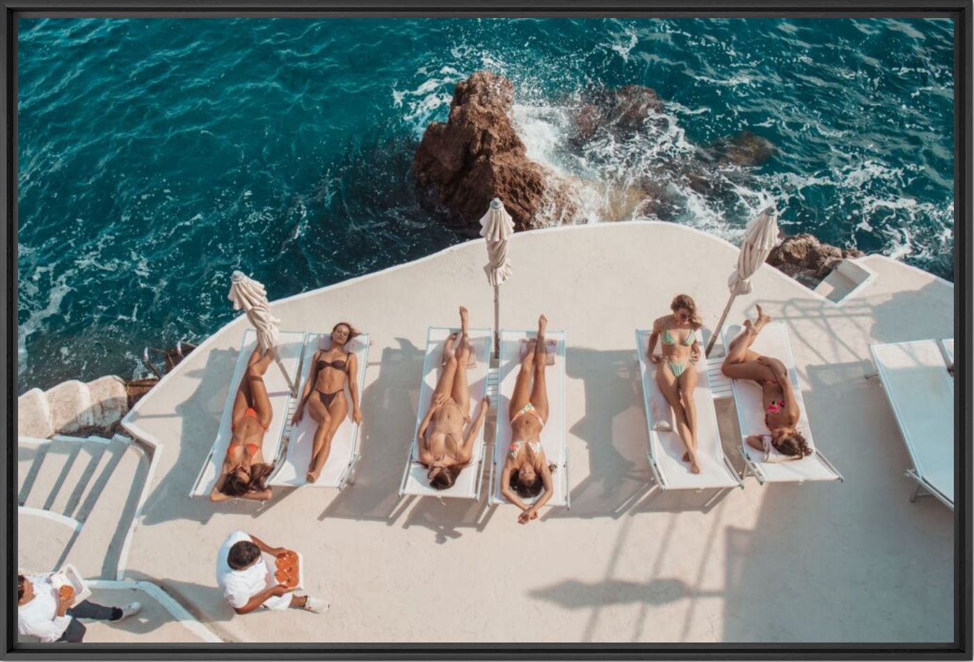 Girls just wanna have sun - Nik and Kerry Wheeler - Photographie