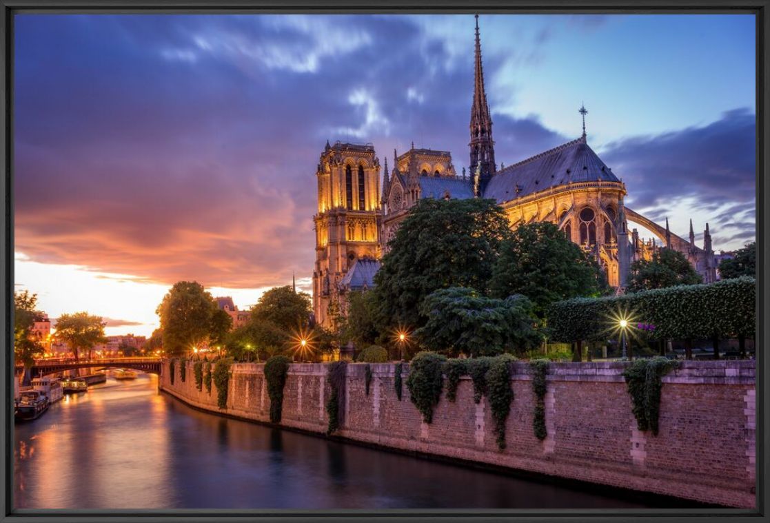 NOTRE DAME NUAGES - SERGE RAMELLI - Fotograf&iacute;a