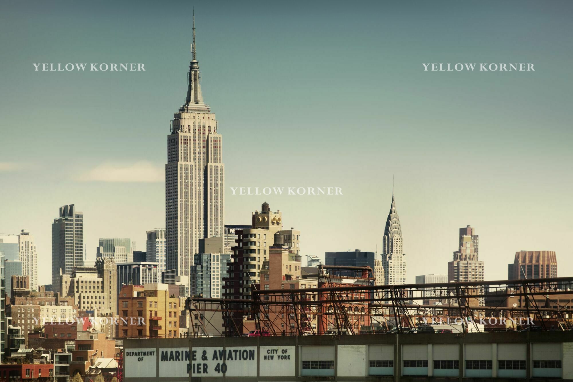 YellowKornerイエローコーナー アートパネルEMPIRE STATE marine-aviation-pier-40.jpg