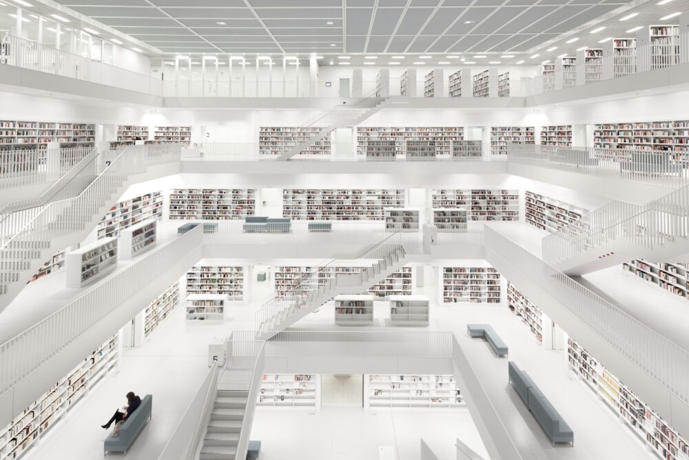 Bibliothek Stuttgart with Woman
