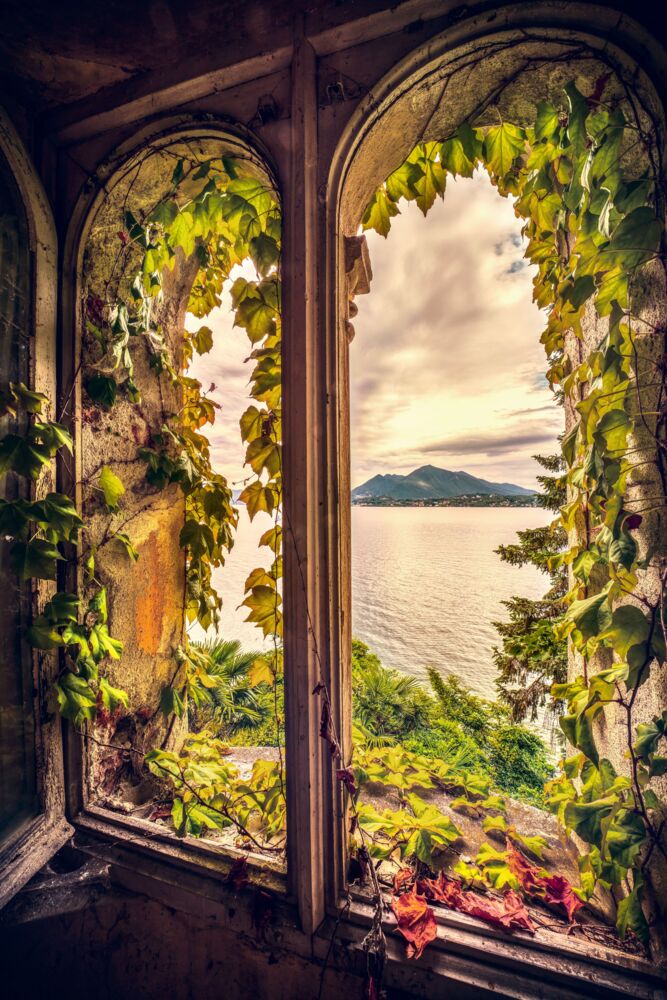THE SECRET WINDOW OF VILLA PELLEGRINI