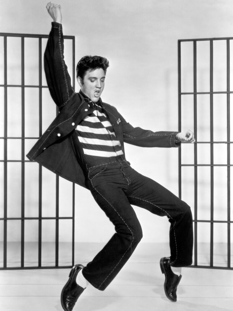 Elvis Presley in jailhouse rock, 1957 2