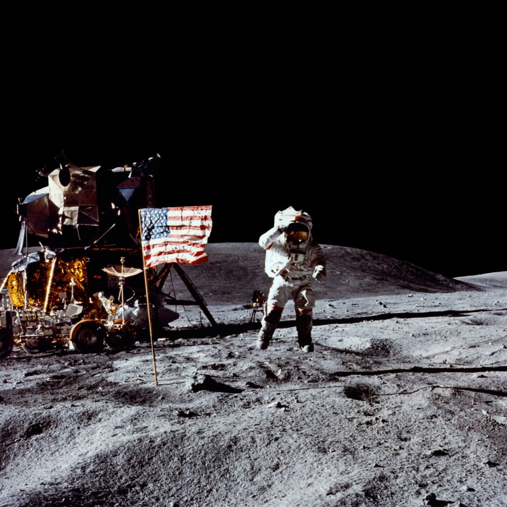John Young, Apollo 16