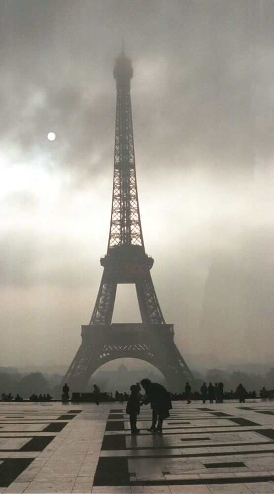 Tour Eiffel 1999