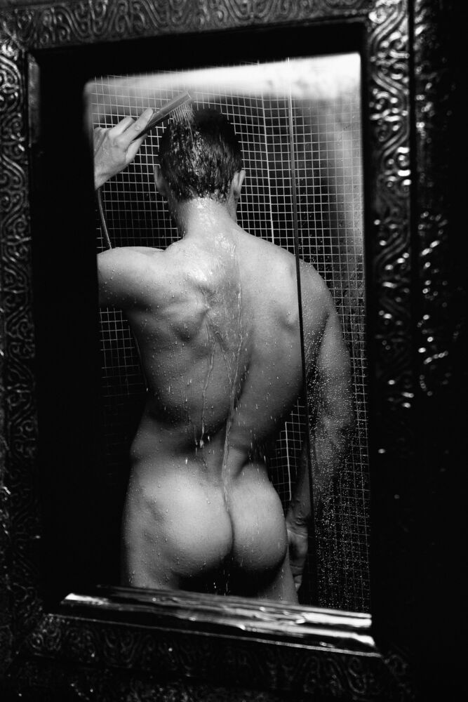 WET MIRROR