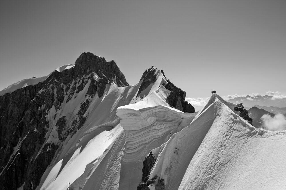 CORD&Eacute;E SUR LES AR&Ecirc;TES DE ROCHEFORT