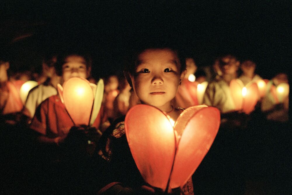 LAOS PR&Egrave;S DE LUANG PRABANG III