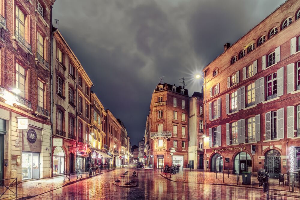 PLACE ST ETIENNE I