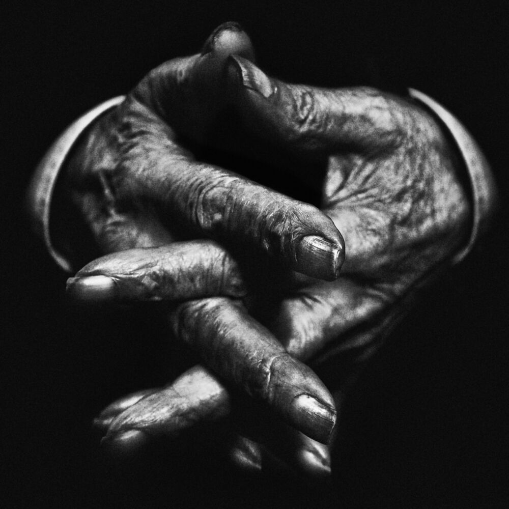Hands V