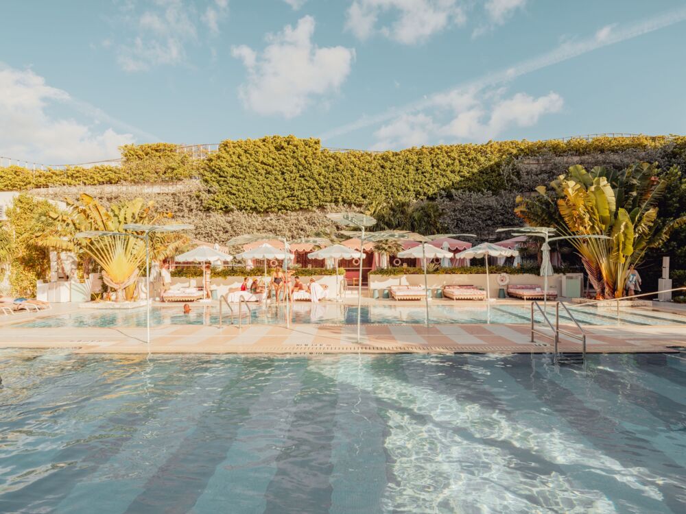 Miami pool