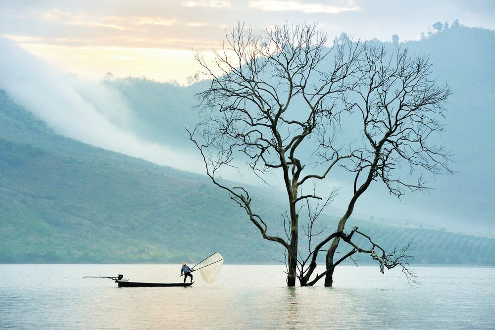 Fishing on nam ka lake