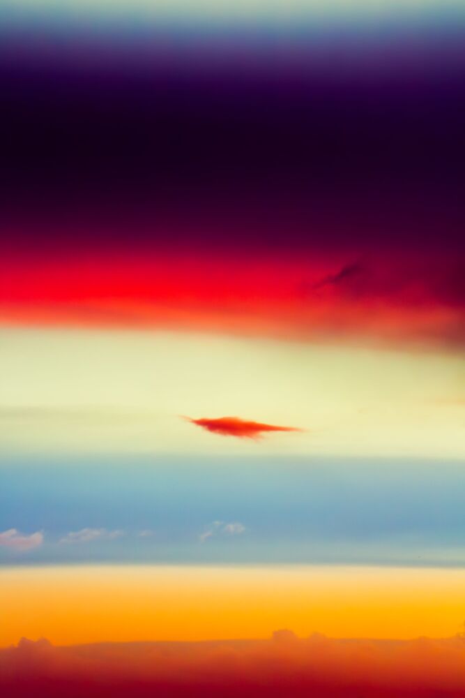Lonely cloud