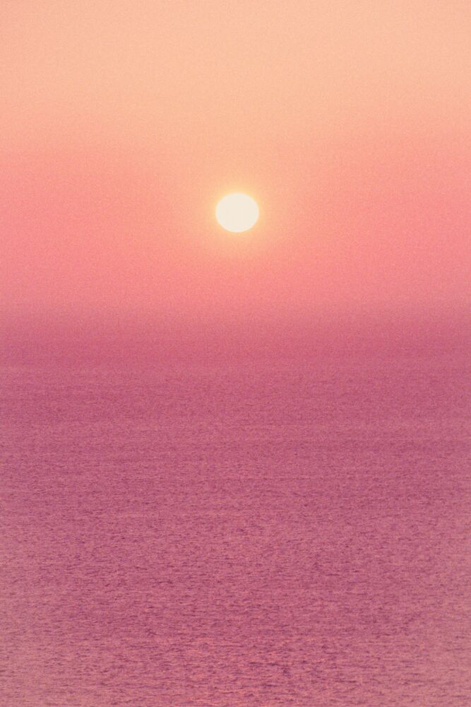 Pink horizon